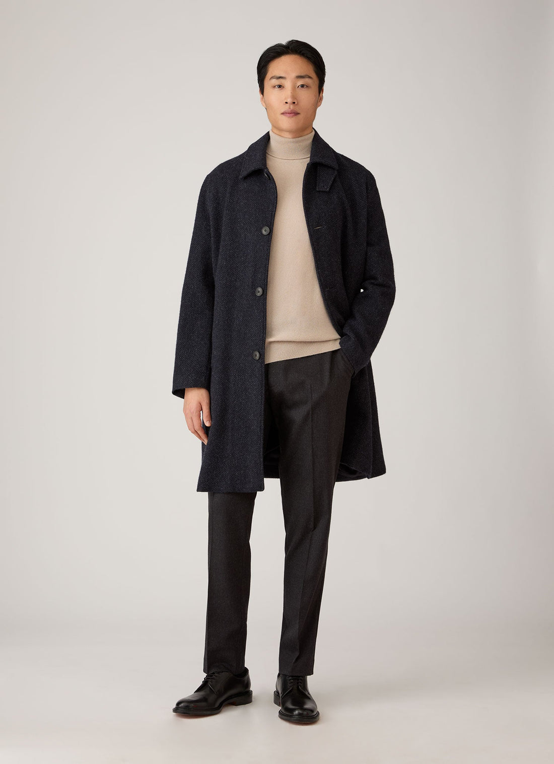 Men's Tweed Overcoat in Navy Tweed