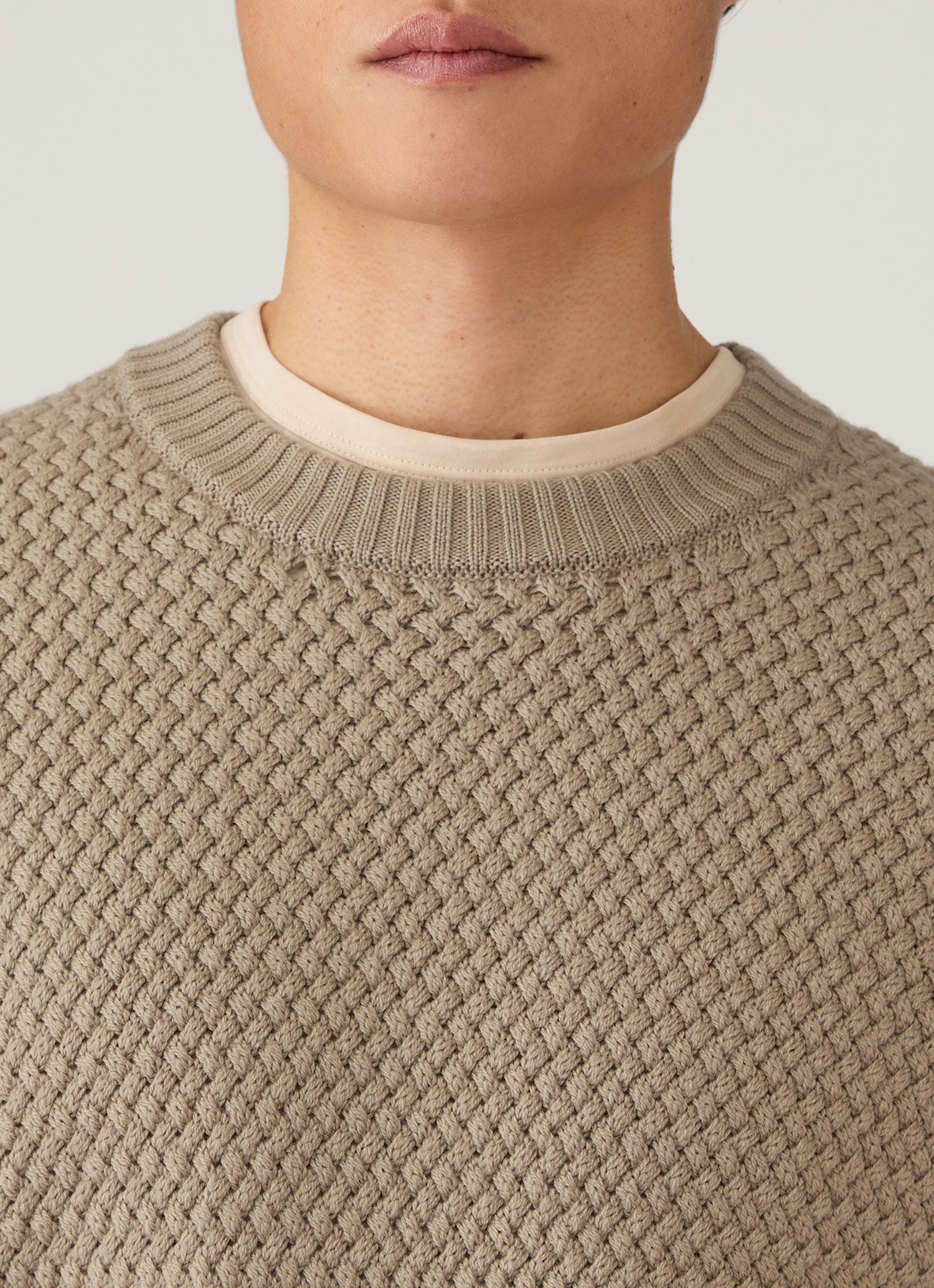 Men's Merino Wool Basketweave Jumper in Stone
