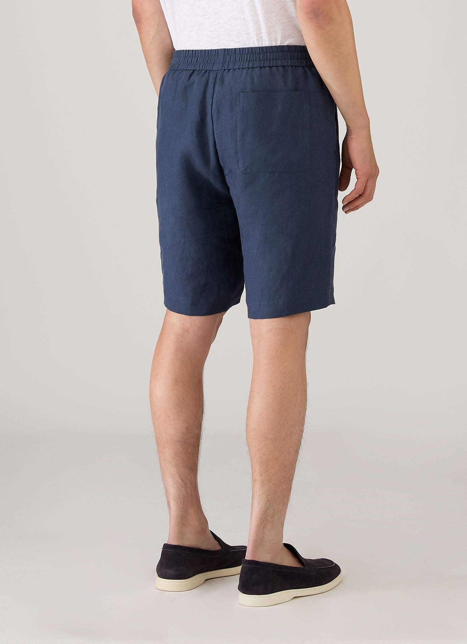 Men's Linen Drawstring Short in Light Navy