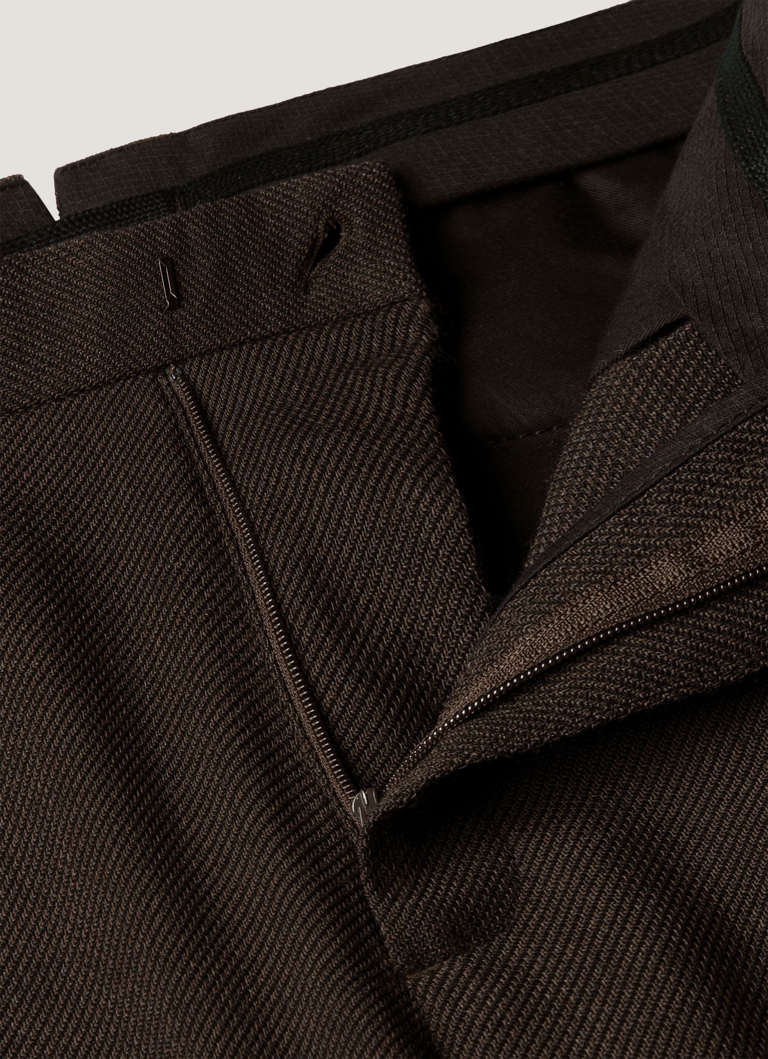 Men's Textured Wool Two-Piece Suit in Truffle