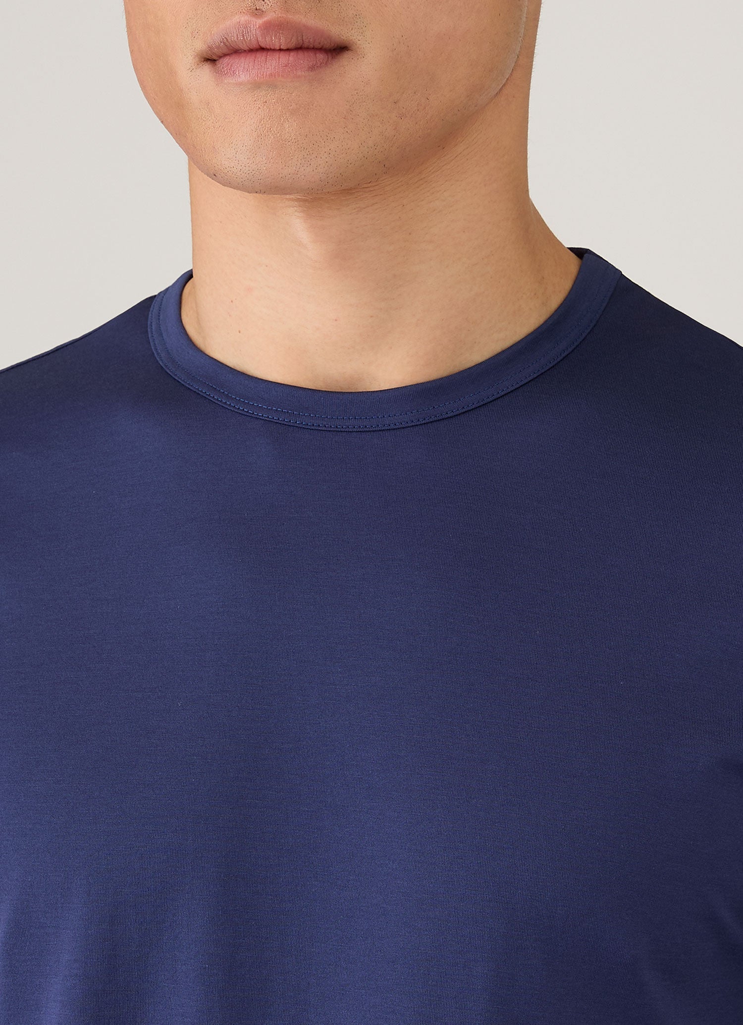 Men's Classic T-shirt in Ink Blue