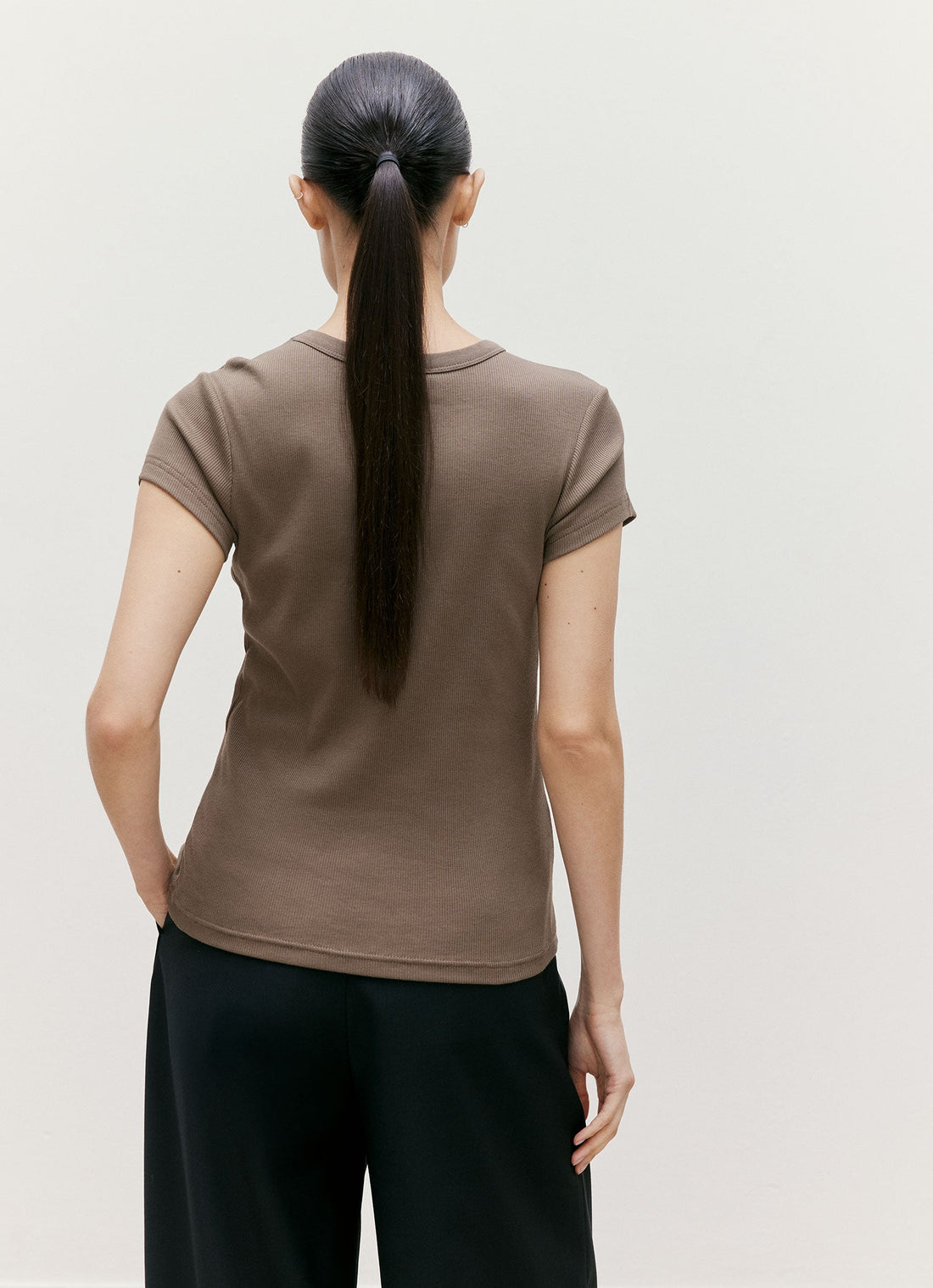 Geripptes T-Shirt