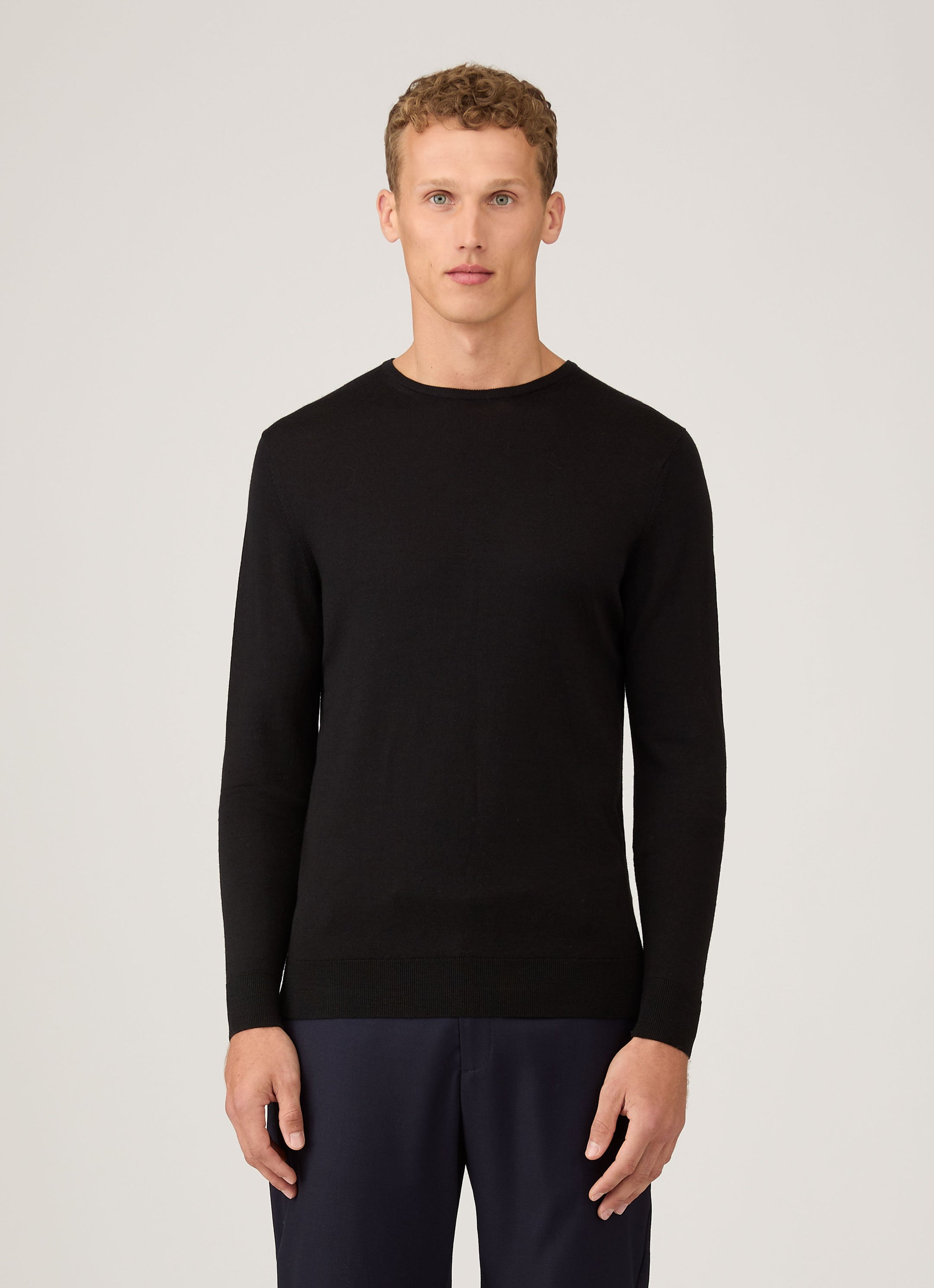 Men's Extra-Fine Merino Jumper in Black