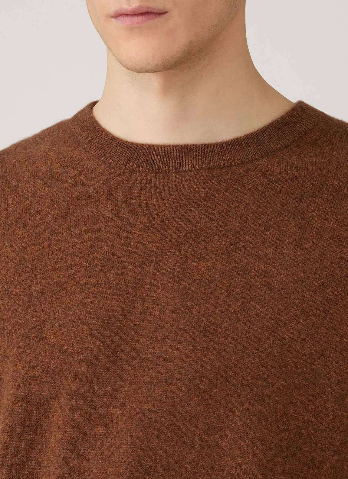 Men's Cashmere Crew Neck Jumper in Chestnut Melange
