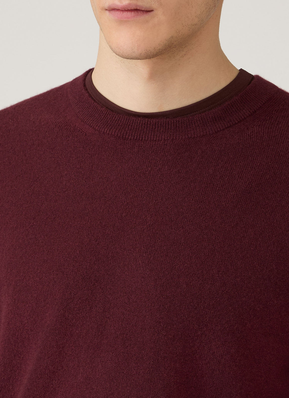 Men's Cashmere Crew Neck Jumper in Bakelite