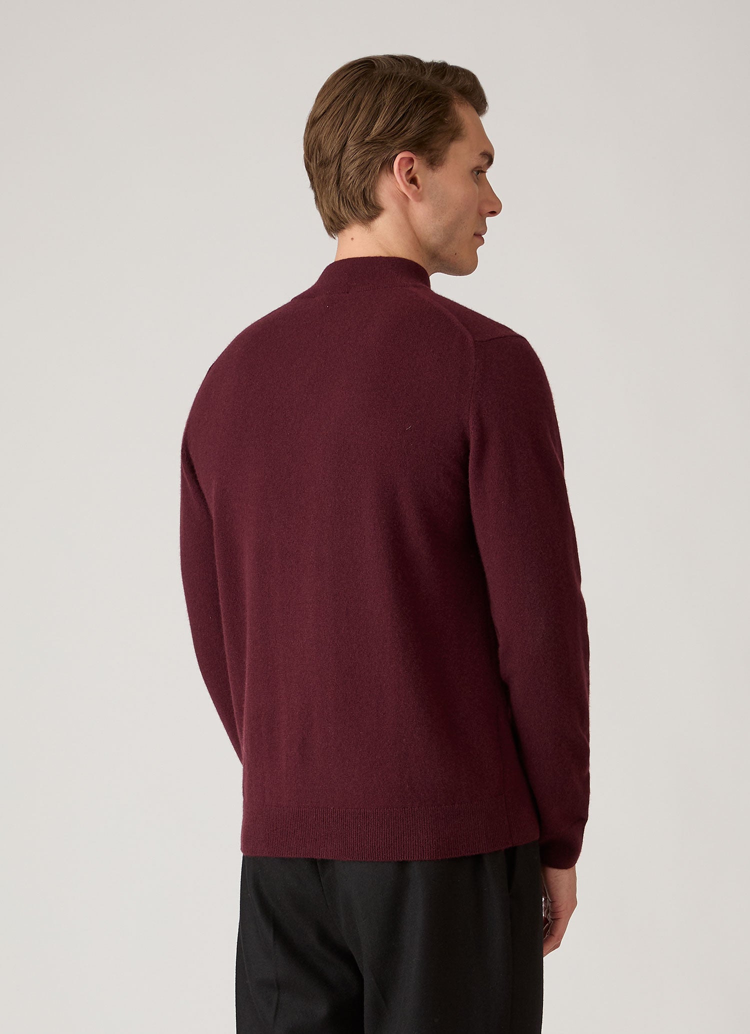 Men's Cashmere Half Zip Jumper in Bakelite