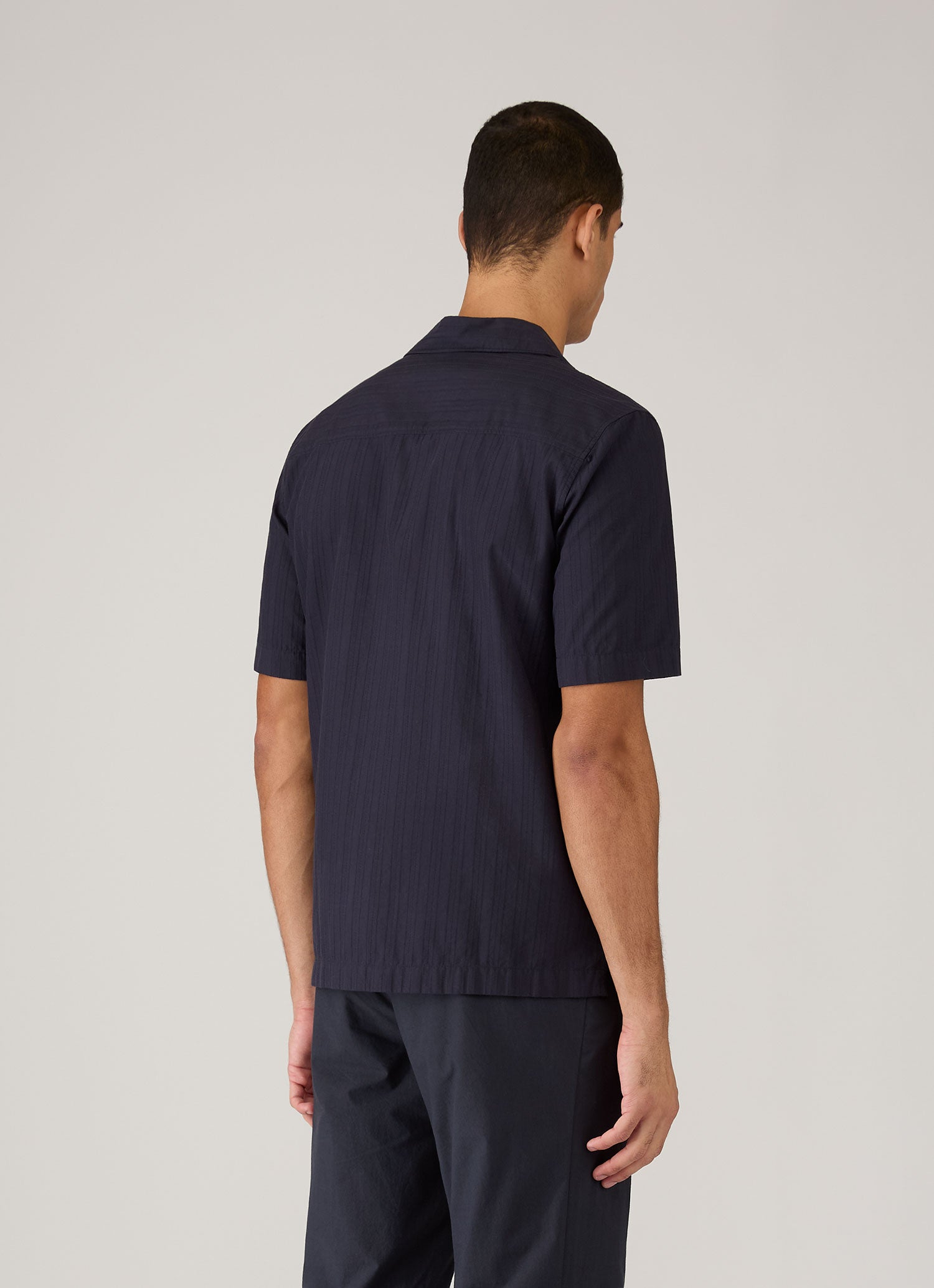 Men's Textured Stripe Camp Collar Shirt in Navy