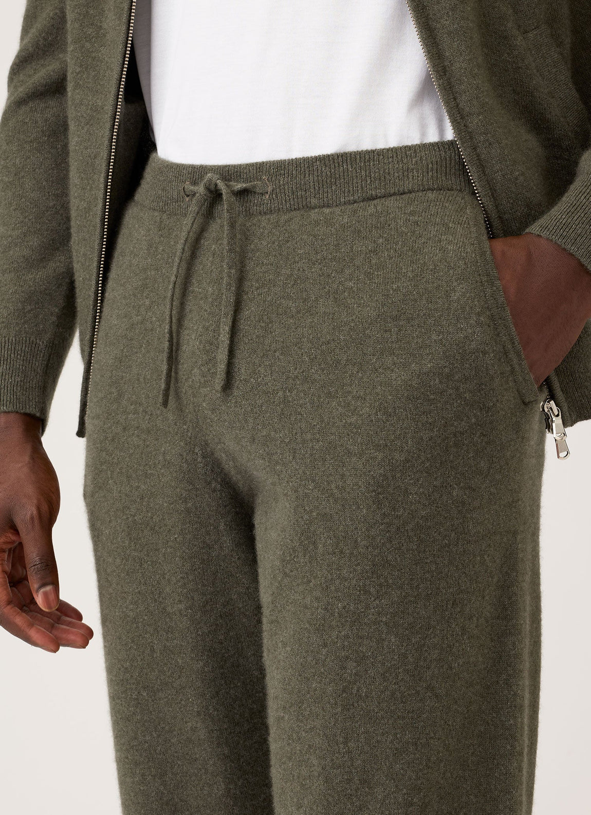 Men's Cashmere Lounge Pant in Khaki