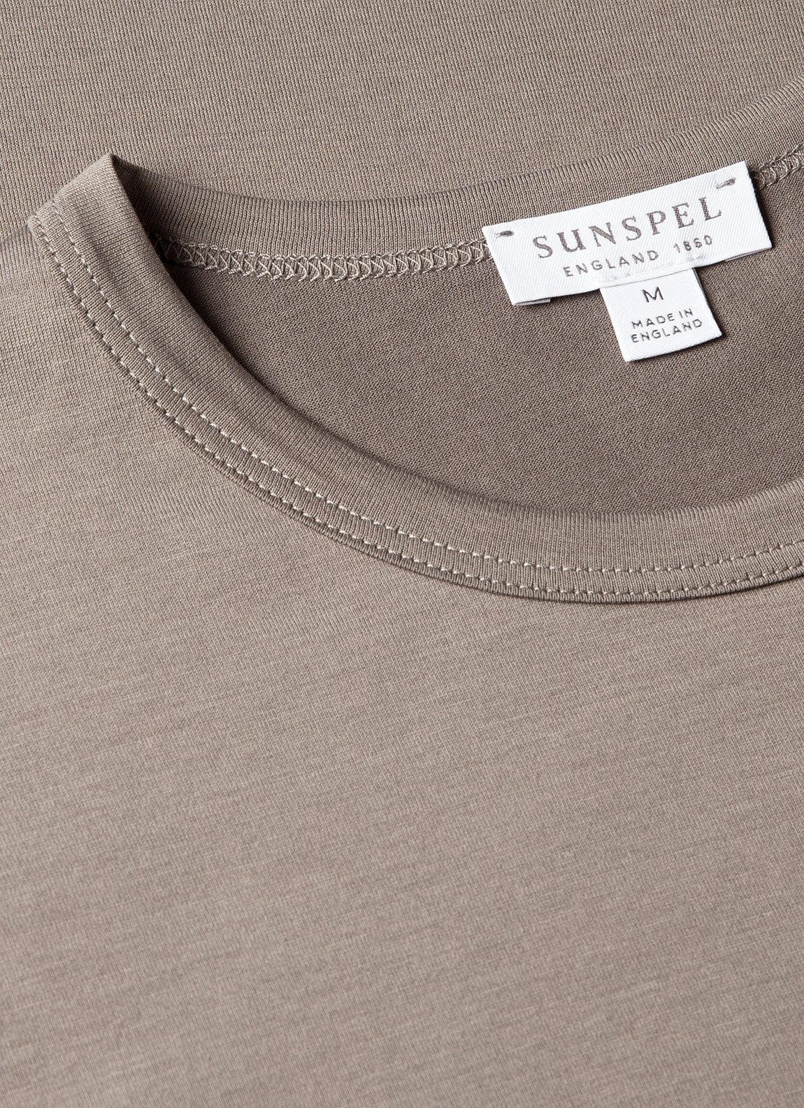 Men's Classic T-shirt in Smoke