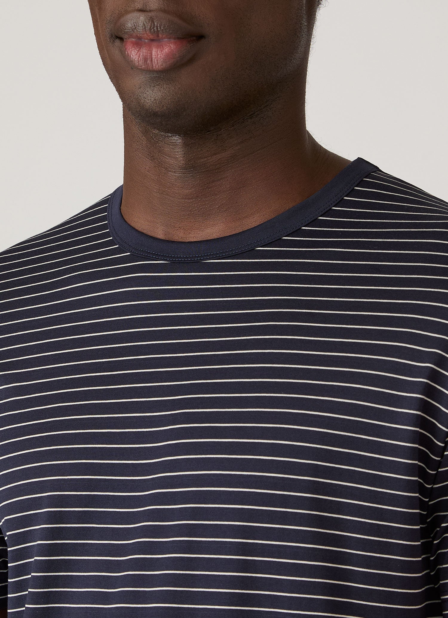 Men's Classic T-shirt in Navy/Ecru Pinstripe