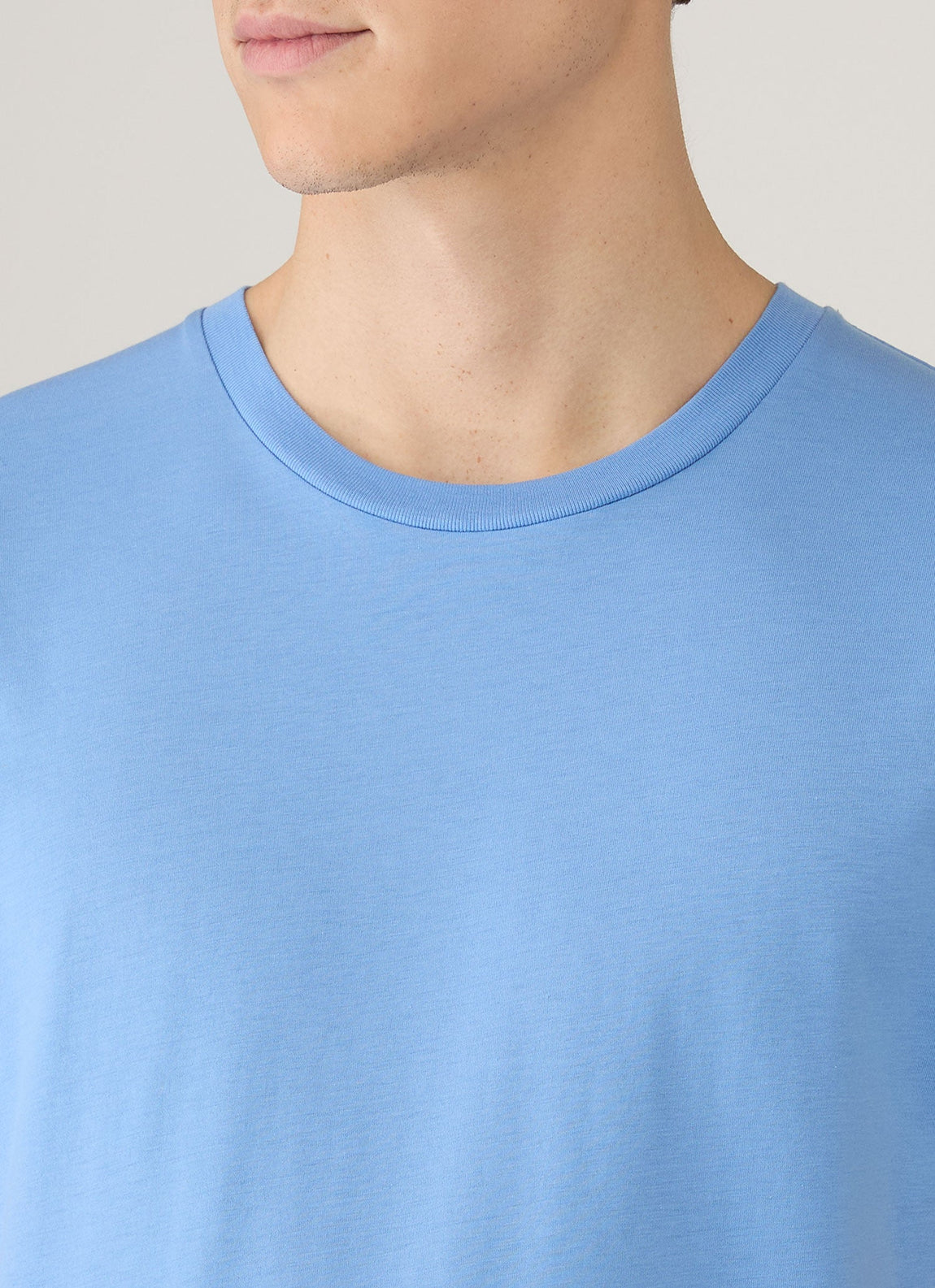Men's Riviera Midweight T-shirt in Azure Blue